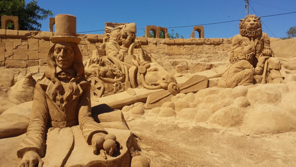 Visit the Fanatastic Sand Sculptures near Lagoa